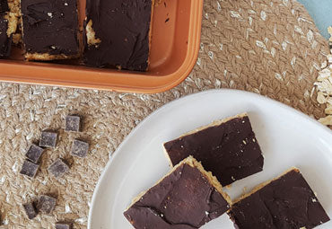 No-Bake Peanut Butter & Chocolate Protein Bars