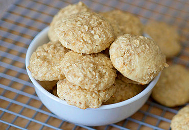 Toasted Coconut Protein Oatmeal Cookies